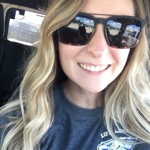 Meet your Posher, Sophie